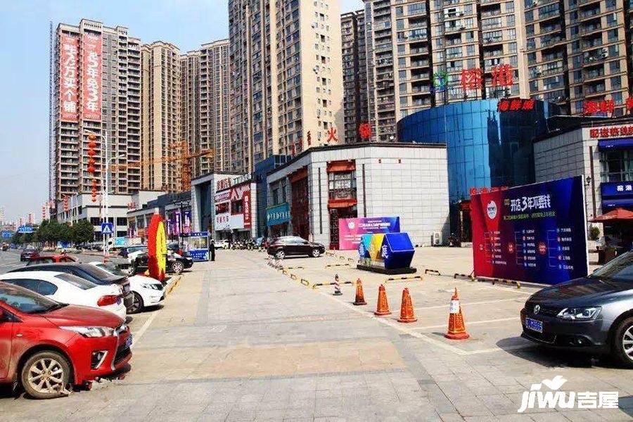 雍华庭实景图